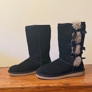 Koolaburra by UGG Black Suede Boots with Fur and Bows